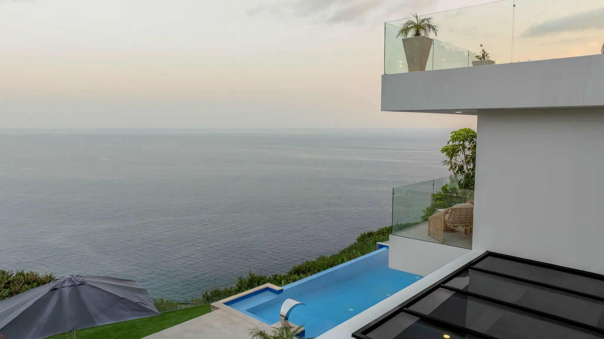 Villa de luxe avec piscine à débordement face à l’Atlantique, Madère